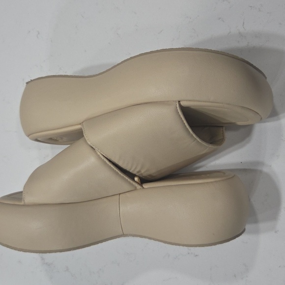 Zara Cream Platform Sandals Sz41 Will Fit Sz 10 Gentle Used - Picture 8 of 8